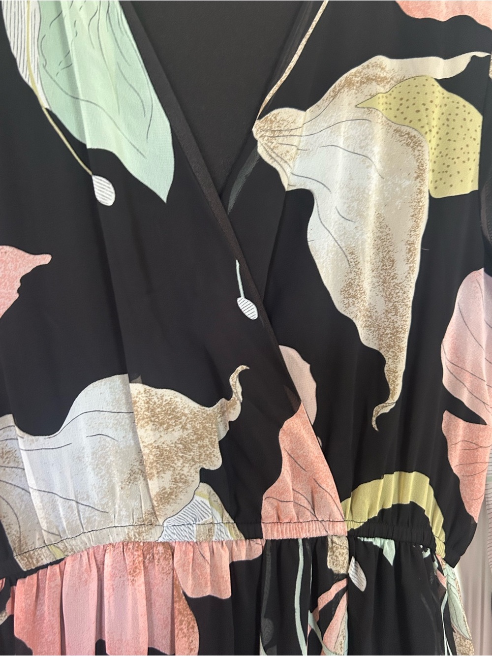 Lulus Wondrous Water Lillies Black Floral Print Maxi Dress size M - Picture 8 of 13
